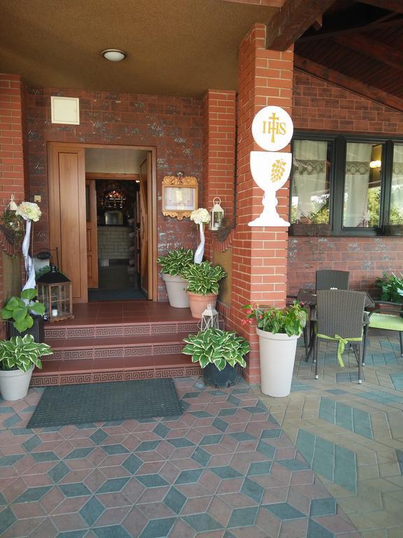 Hotel Rypsowka Neu Sandez Exterior foto
